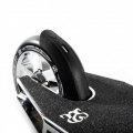 VERSATYL BLOODY MARY V2 S2S Trottinette freestyle 2022 VERSATYL BLOODY MARY V2 S2S Trottinette freestyle 2022