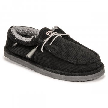 Cool shoe on shoreh22