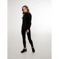 Protest mutez pull femme