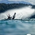 Duotone Gambler 2024 Planche de kite twintip Duotone Gambler 2024 Planche de kite twintip