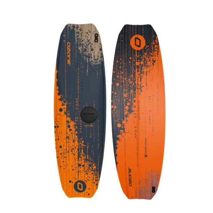 Ozone Code V5 Planche de kitesurf twintip Ozone Code V5 Planche de kitesurf twintip