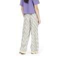 Picture helia printed pants 2026 Picture helia printed pants 2026